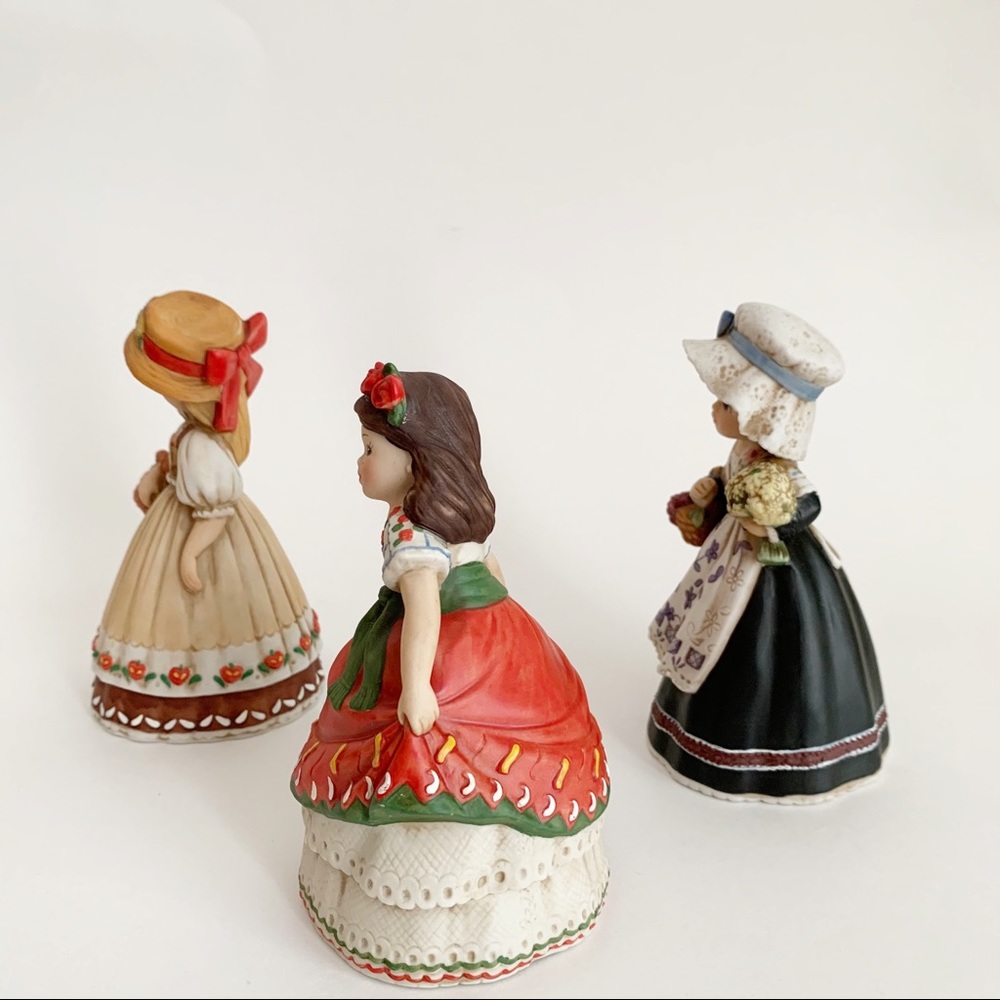 Vtg 1992 Enesco Belles Porcelain Figurine Set of 4 - Picture 9 of 16
